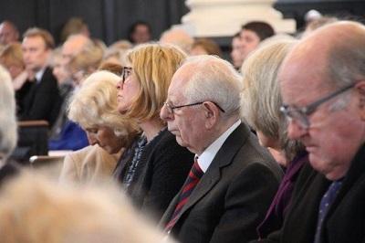 Sir Sydney Kentridge QC (centre) at Lord Joel Joffe's memorial service, November 2017 (Photo: Helena Nogueira) 